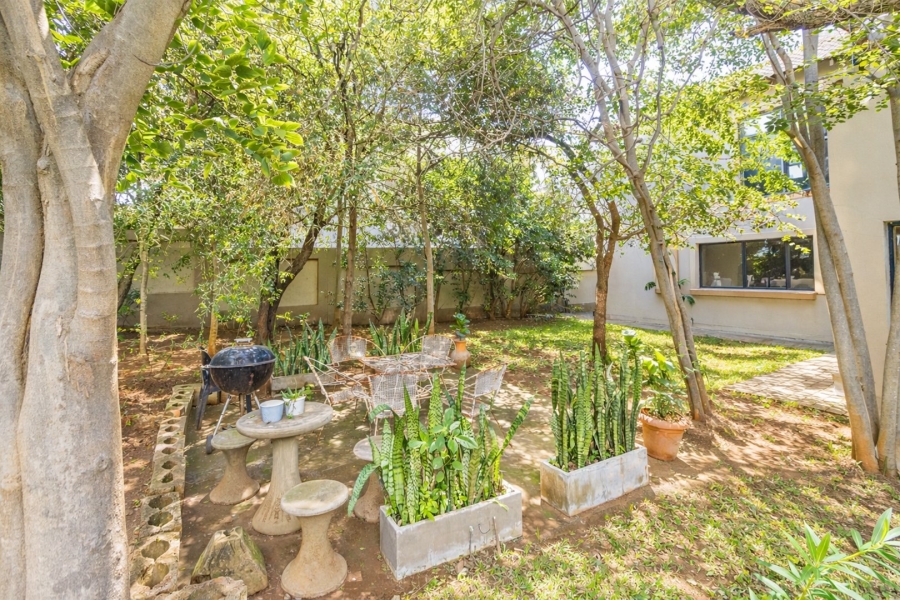 5 Bedroom Property for Sale in Xanadu Eco Park North West